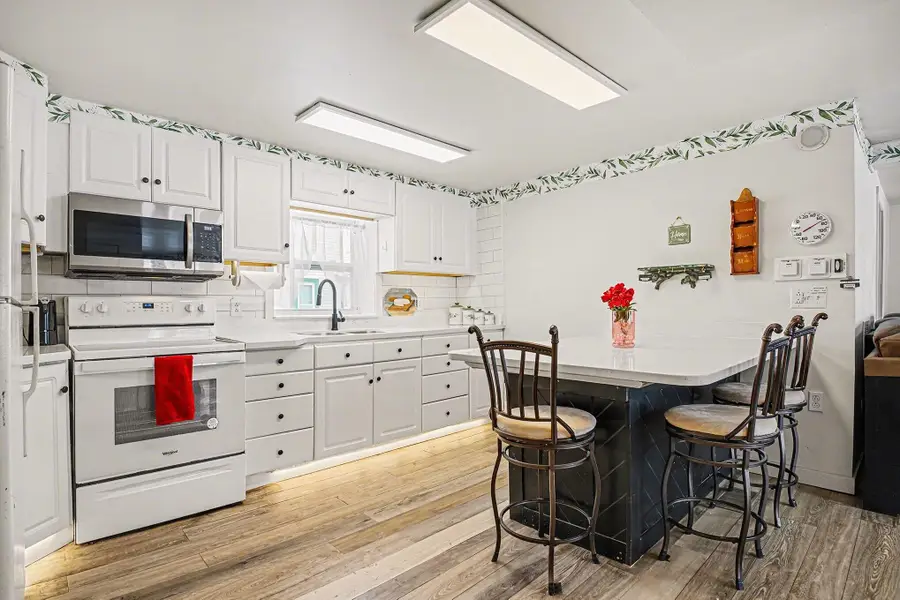 69346 S Kalamazoo Street, White Pigeon, MI 49099 - Image #3