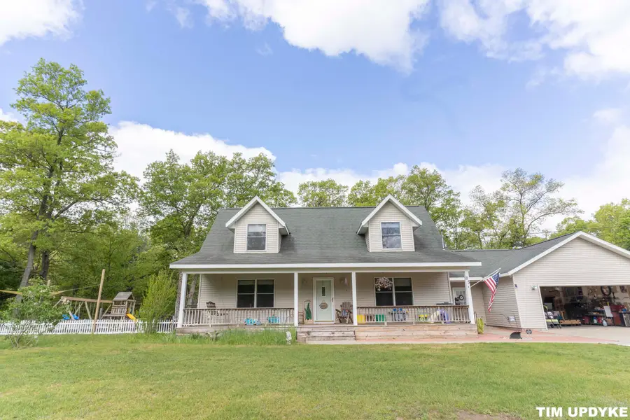 85 S Hilton Park Road, Muskegon, MI 49442 - Image #2