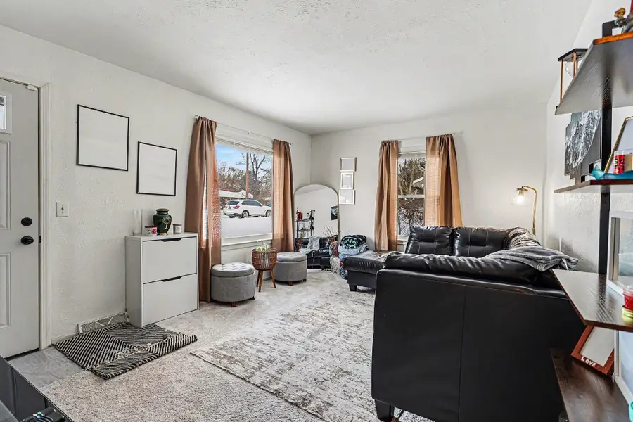 647 Stephanie Street, Battle Creek, MI 49037 - Image #2