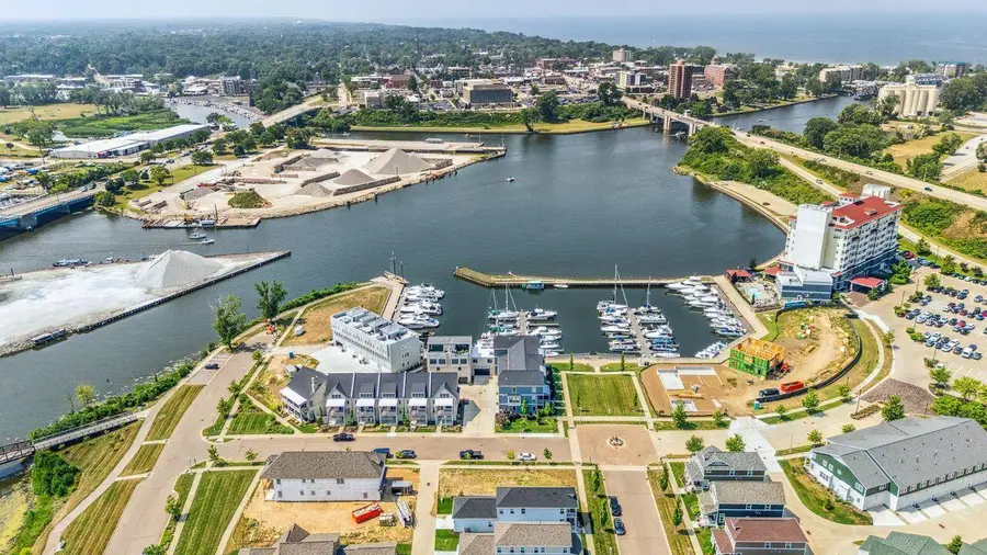 800 Whitwam Drive #Slip 14, Saint Joseph, MI 49085 - #3