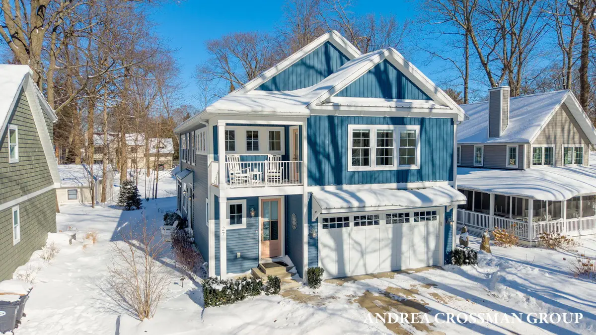 27 Third Street, South Haven, MI 49090 - #1