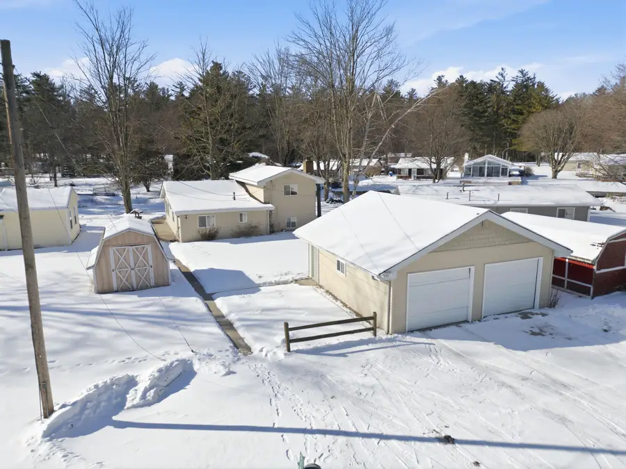 5184 Pleasant Drive, Beaverton, MI 48612 - #3