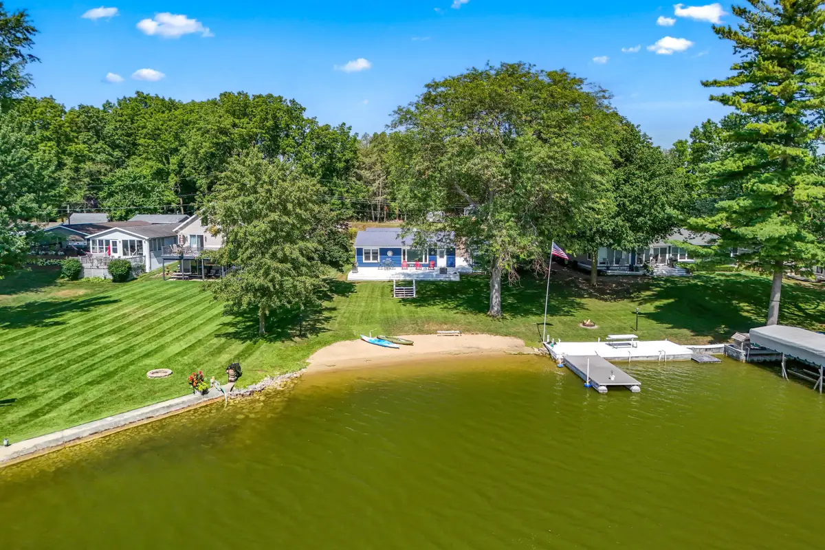 181 Dons Drive, Quincy, MI 49082 - #1