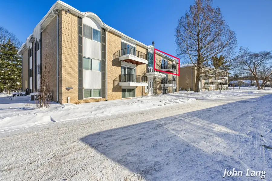 2759 Leonard Street Nw #B 10, Grand Rapids, MI 49504 - #3