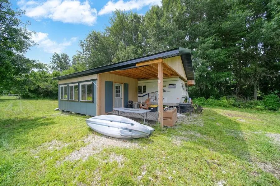 7433 Milan Oakville Road, Milan, MI 48160 - #2