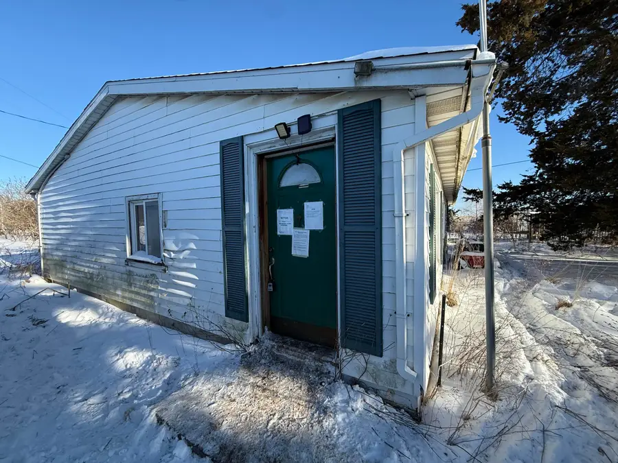 2051 Battle Creek Road, Charlotte, MI 48813 - #3