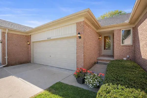 26430 Sanajo Court #20, Chesterfield, MI 48051