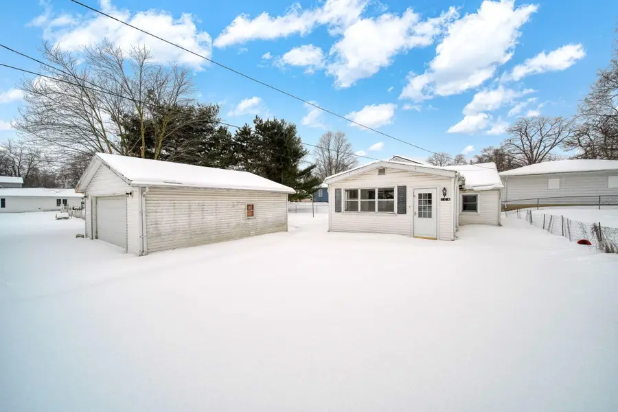 108 Bagg Avenue, Jackson, MI 49203 - #3