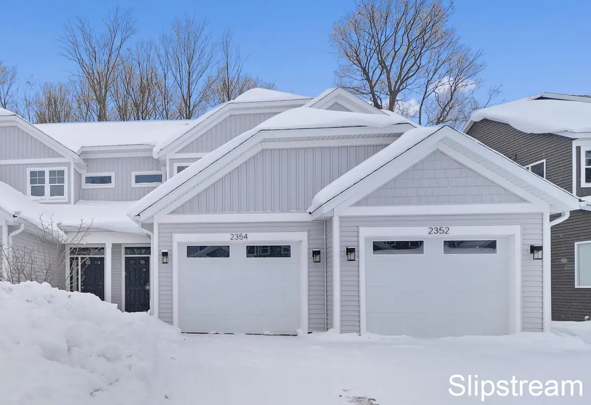 2354 Watertown Way Ne, Grand Rapids, MI 49505 - #1