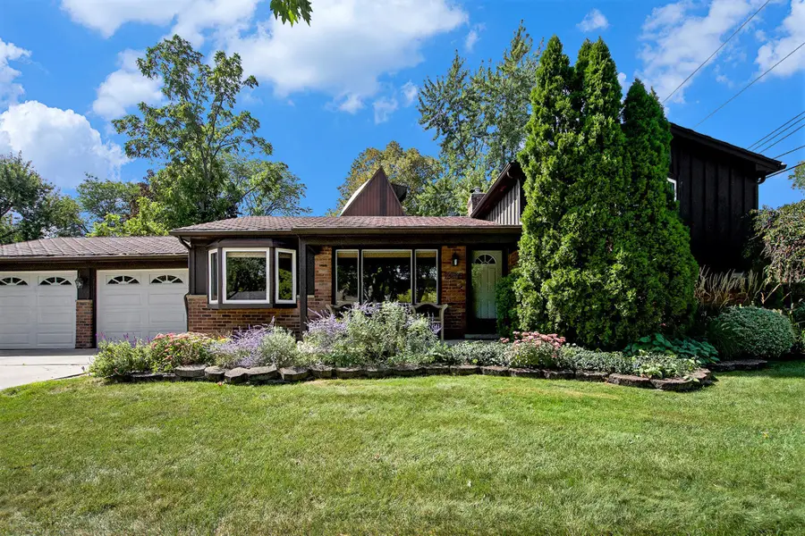 2205 Runnymede Boulevard, Ann Arbor, MI 48103 - #2