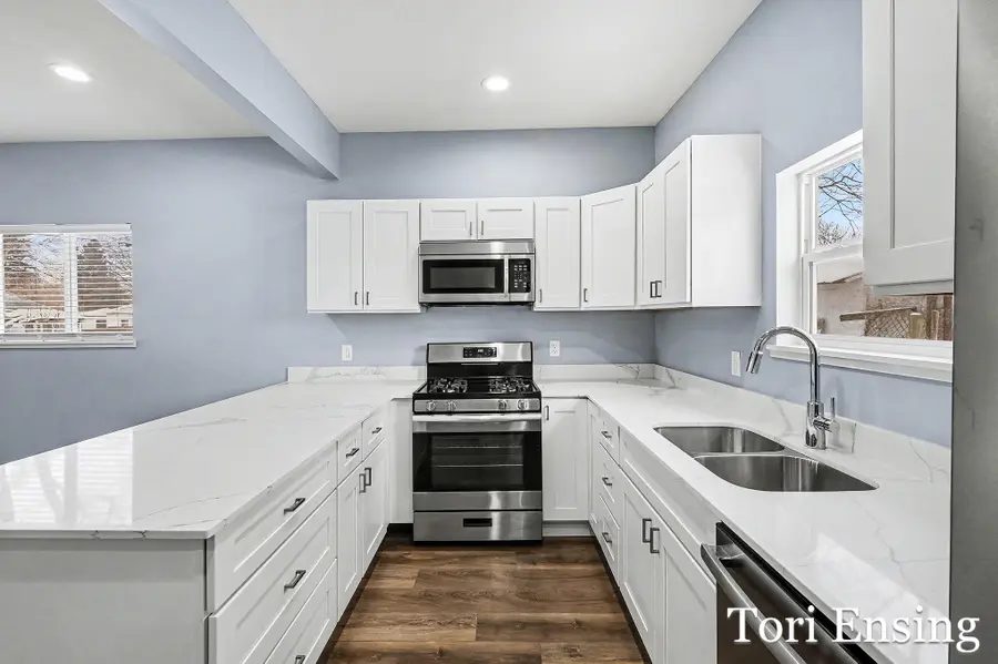 305 W Congress Street, Greenville, MI 48838 - #2