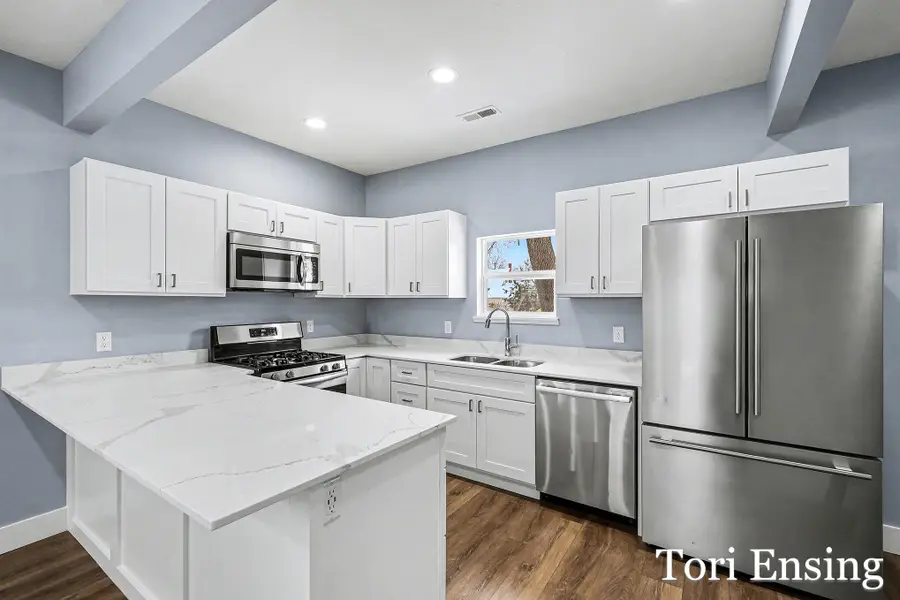 305 W Congress Street, Greenville, MI 48838 - #3