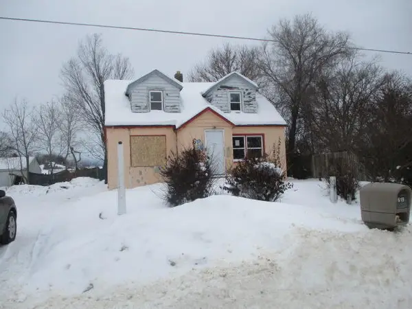 612 N Crystal Avenue, Benton Harbor, MI 49022