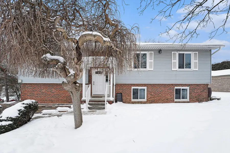 24213 Broadview Street, Farmington, MI 48336 - #3