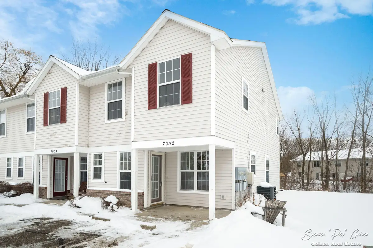 7032 S Cannon Place Drive Ne #28, Rockford, MI 49341 - #1