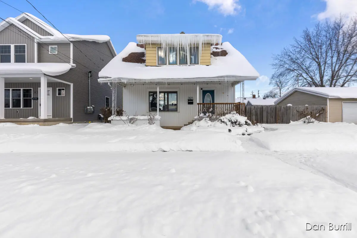 3825 Grand Street Sw, Grandville, MI 49418 - #1