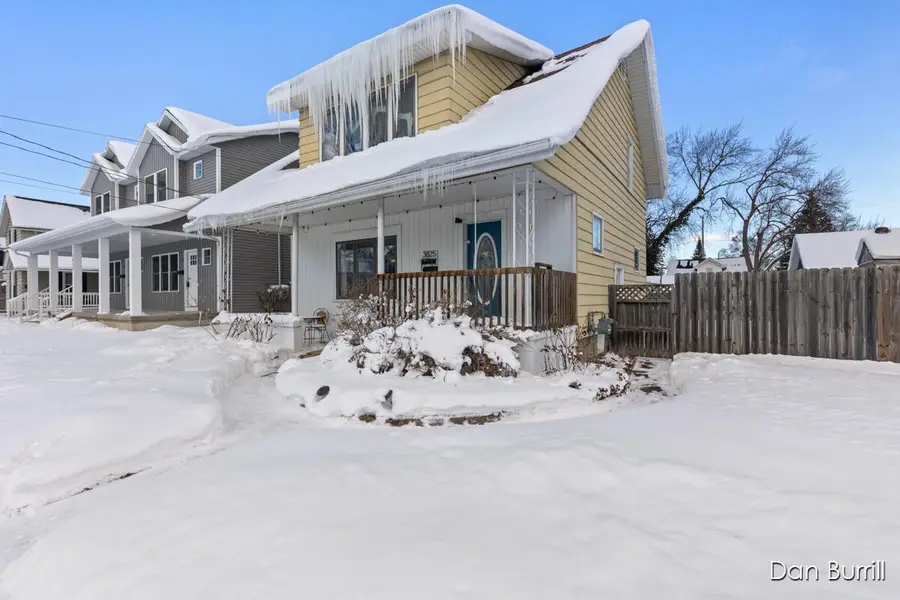 3825 Grand Street Sw, Grandville, MI 49418 - #2