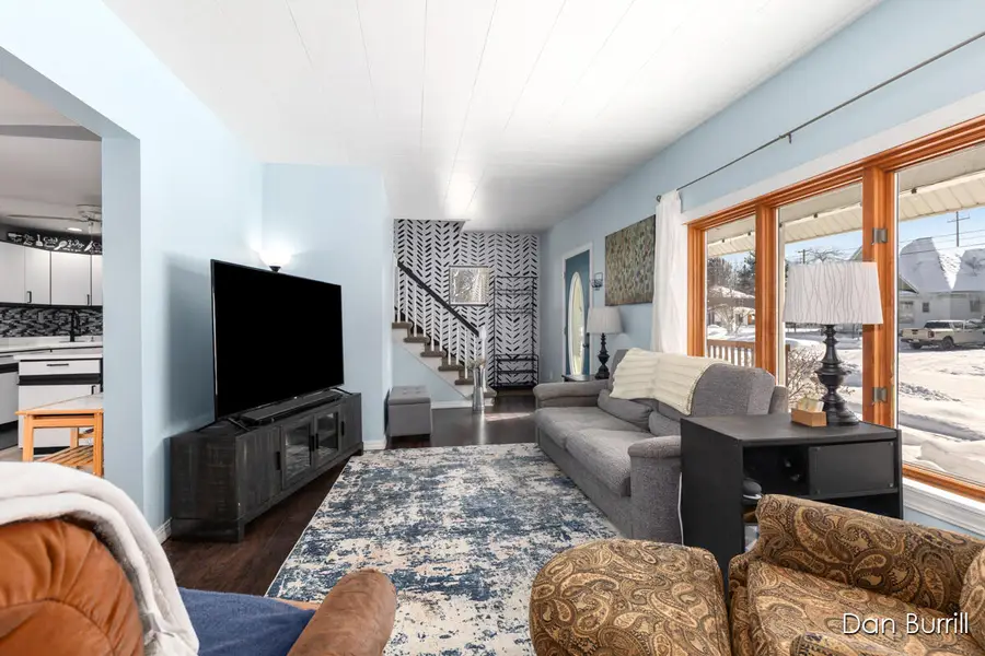 3825 Grand Street Sw, Grandville, MI 49418 - #3