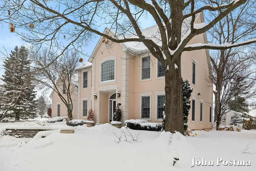 2441 Arundel Road Se, East Grand Rapids, MI 49506 - #2