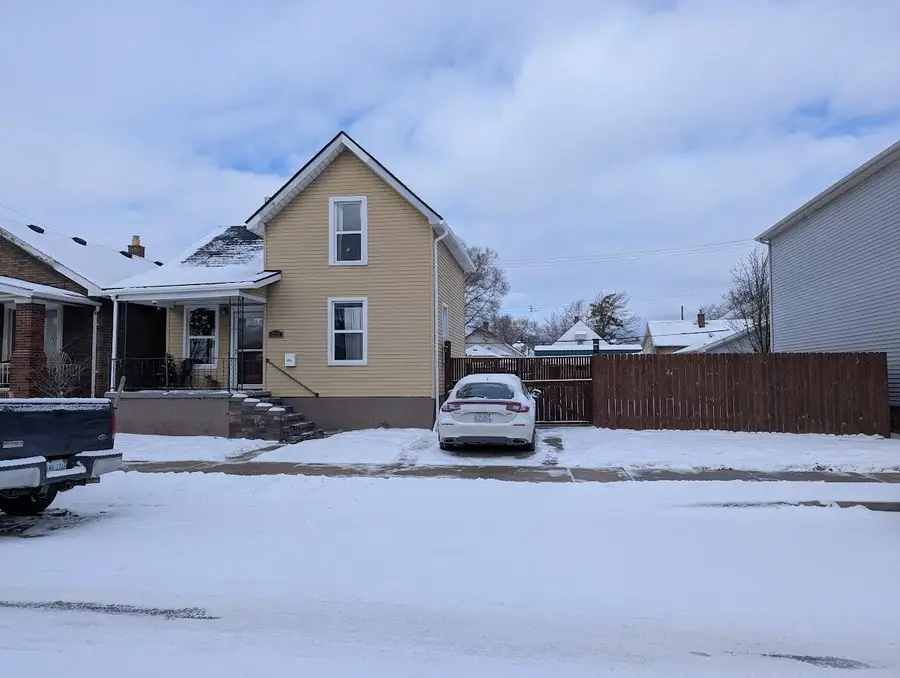 5223 Yemans Street, Hamtramck, MI 48212 - #3