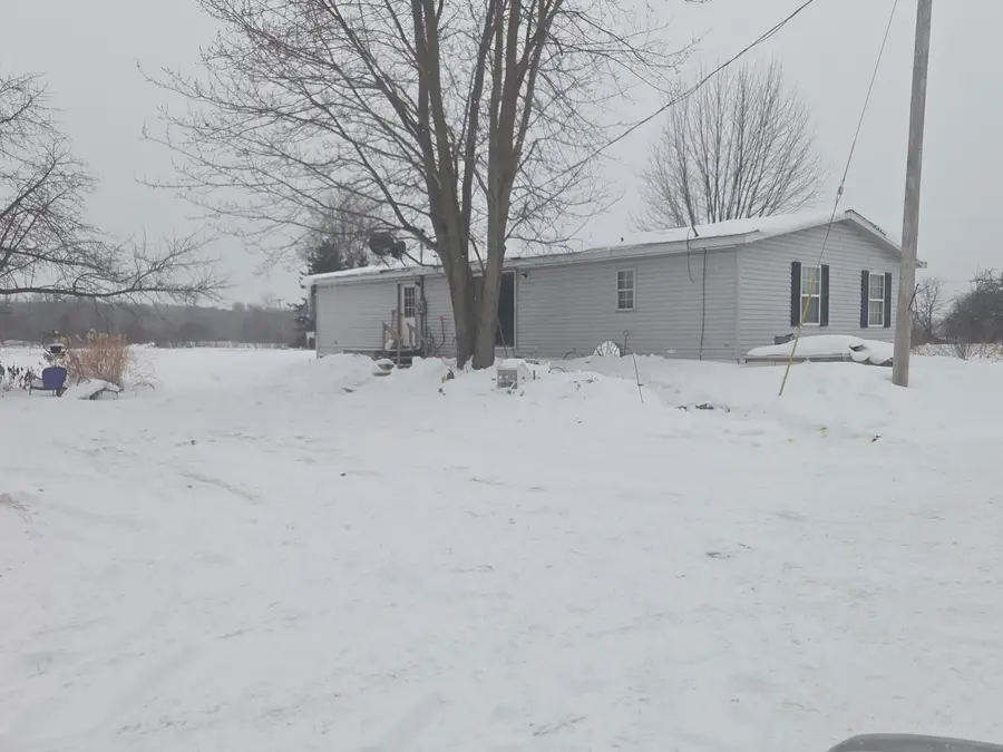 13774 S Maple Island Road, Twin Lake, MI 49457 - #3