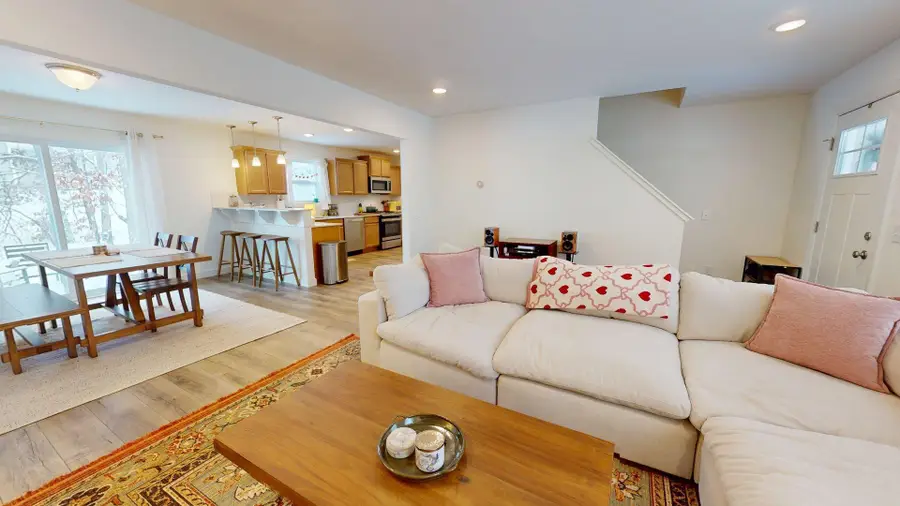 803 Parkwood Drive, Greenville, MI 48838 - #3