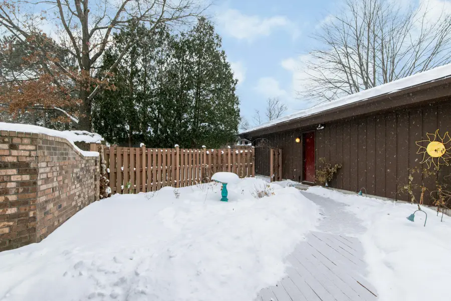 6134 Parview Drive Se, Grand Rapids, MI 49546 - #2