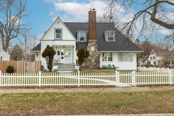 1500 W Saint Joseph Street, Lansing, MI 48915