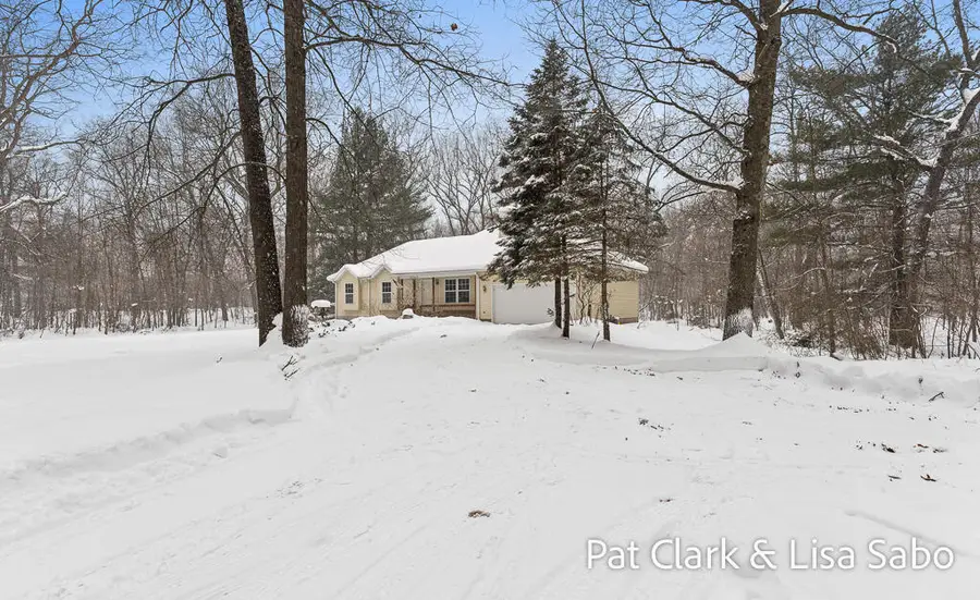 18569 Chinquapin Drive, Spring Lake, MI 49456 - #3