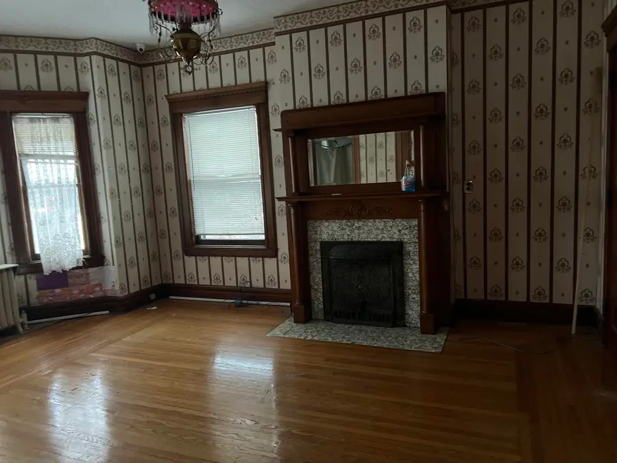 161 NE Capital Avenue Ne, Battle Creek, MI 49017 - #2