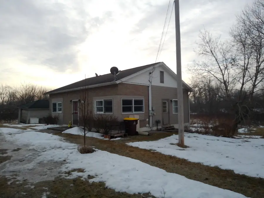 4760 E Main Street, Stockbridge, MI 49285 - #3