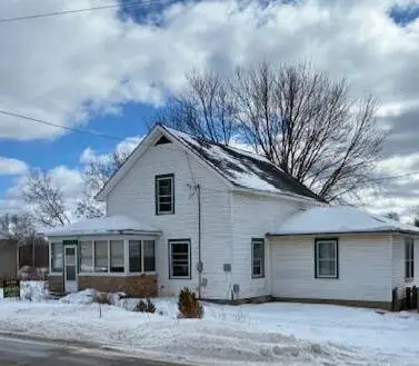 4740 E Main Street, Stockbridge, MI 49285 - #2