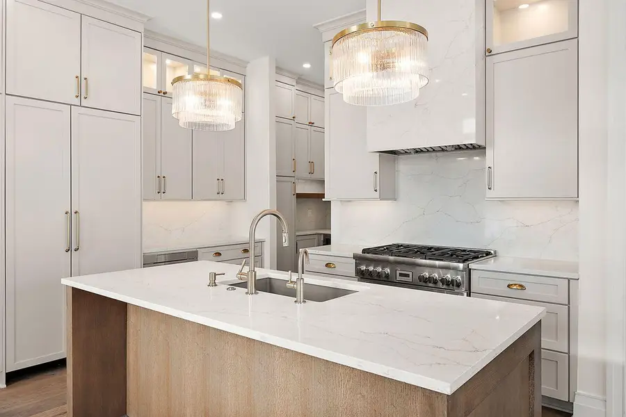 107 S Griswold Street, Northville, MI 48167 - Image #3