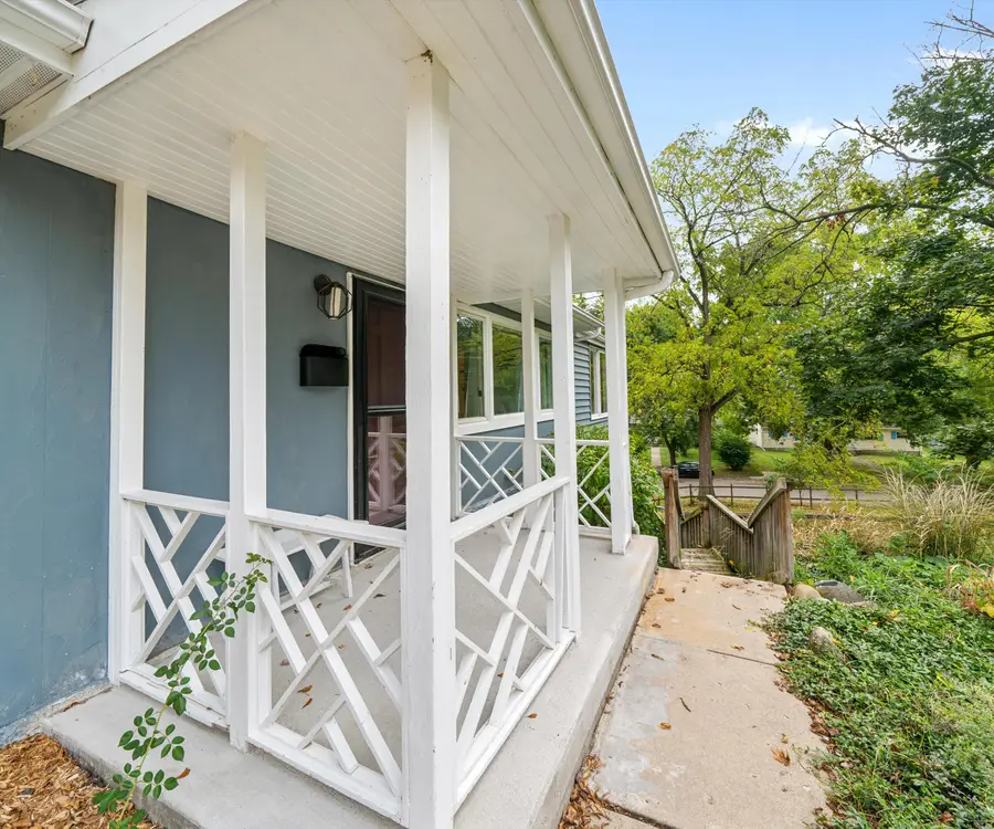 601 Cressfield Lane, Ann Arbor, MI 48103 - Image #2