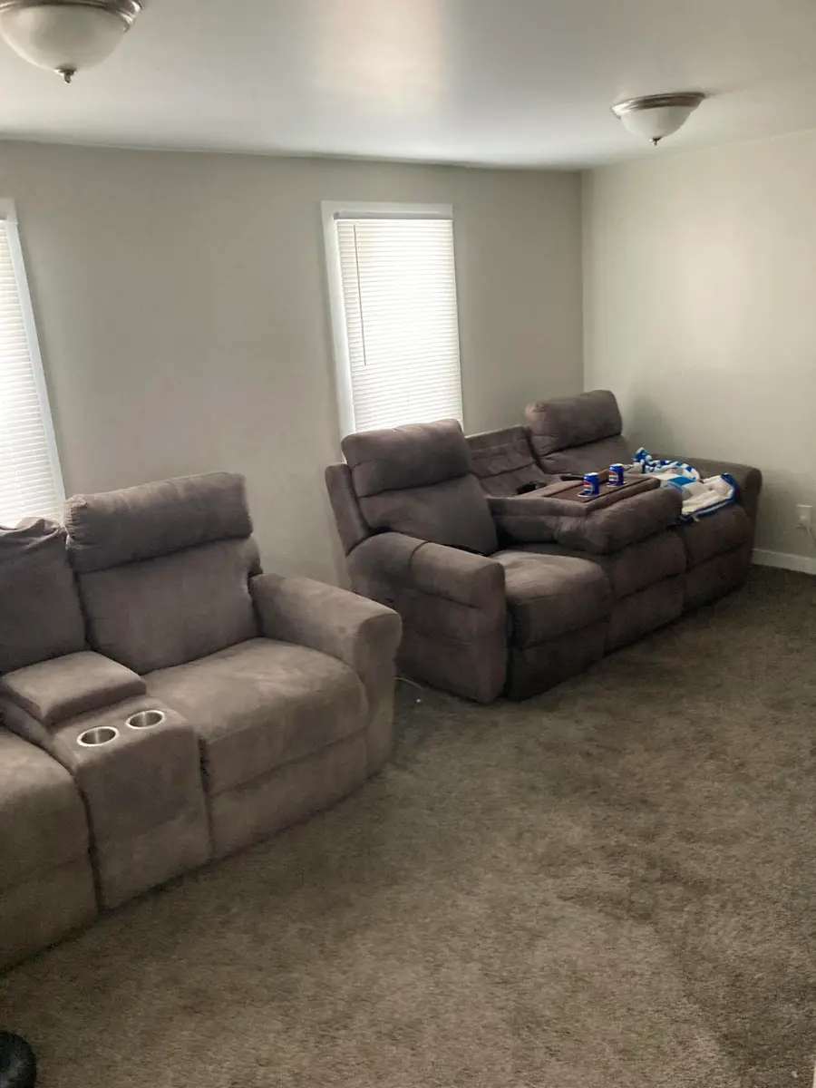 375 W Maplewood Avenue, Muskegon, MI 49444 - #3