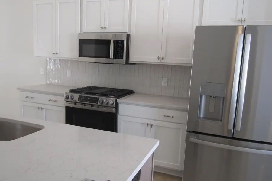 15708 Hawley Drive #49, Grand Haven, MI 49417 - Image #2