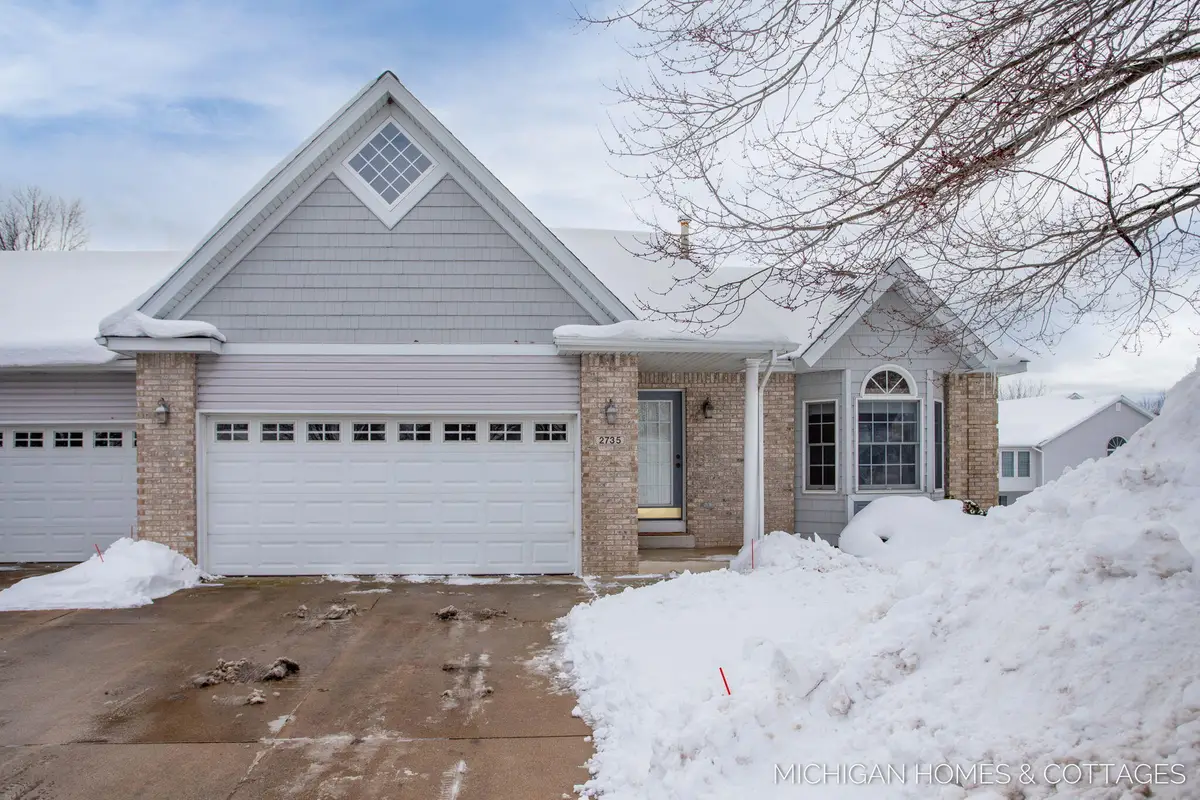 2735 Sandpiper Lane, Holland, MI 49424 - Image #1