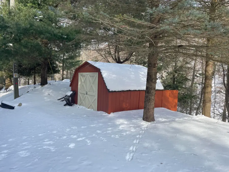 2225 S Apache Drive, Shelby, MI 49455 - #3