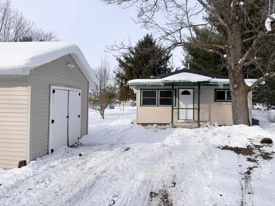 46860 Sycamore Drive, Bangor, MI 49013 - #2