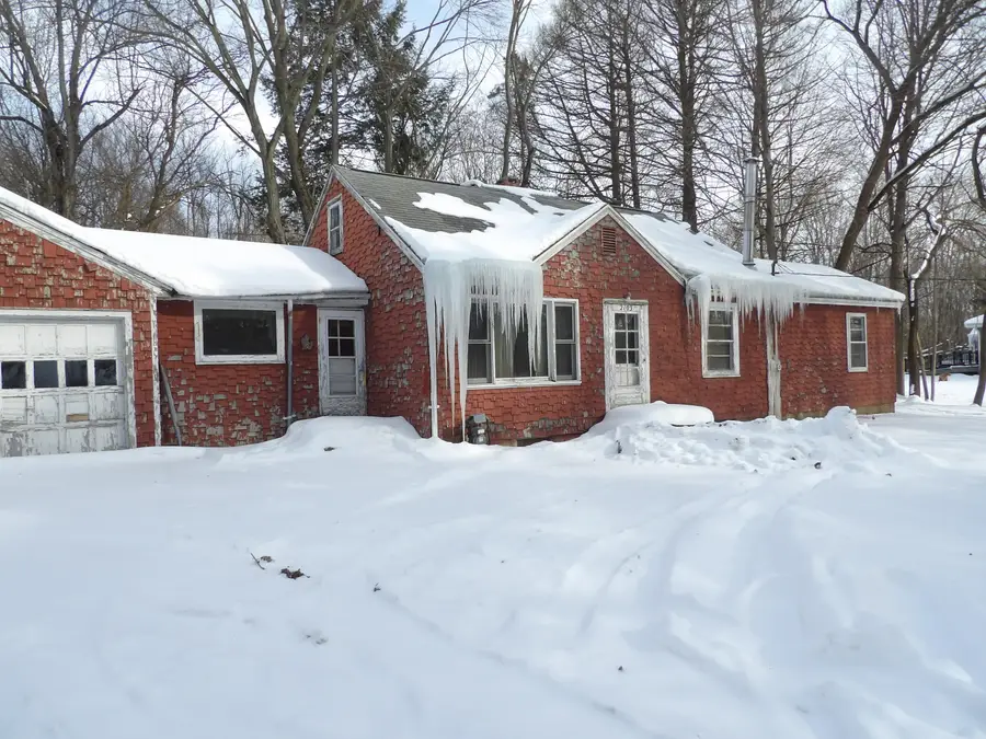 2103 Niles Buchanan Road, Niles, MI 49120 - #3