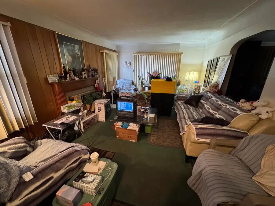 9922 Yorkshire Road, Detroit, MI 48224 - #2