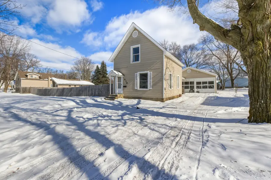 516 S Front Street, Belding, MI 48809 - #2
