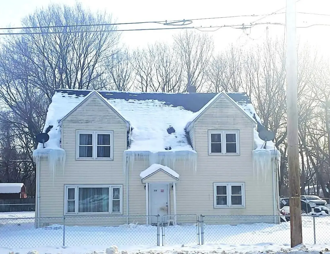 1636 E Britain Avenue, Benton Harbor, MI 49022 - #1