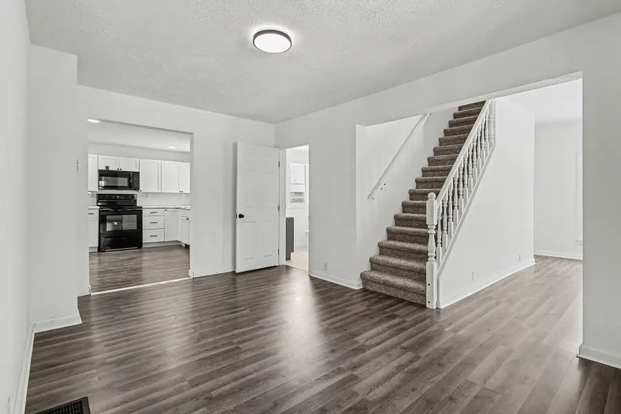 412 Oak Street, Dowagiac, MI 49047 - #3