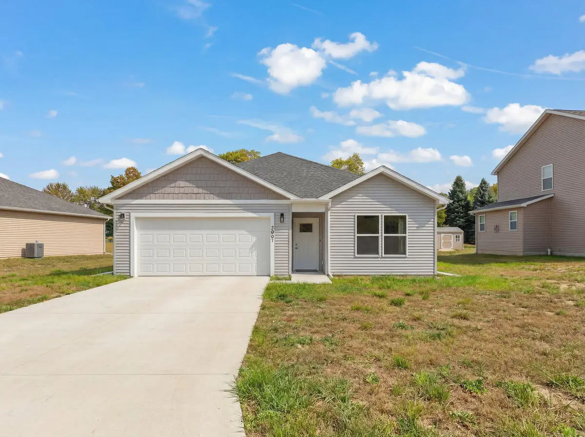 2510 Clinton Way, Jackson, MI 49201 - #1