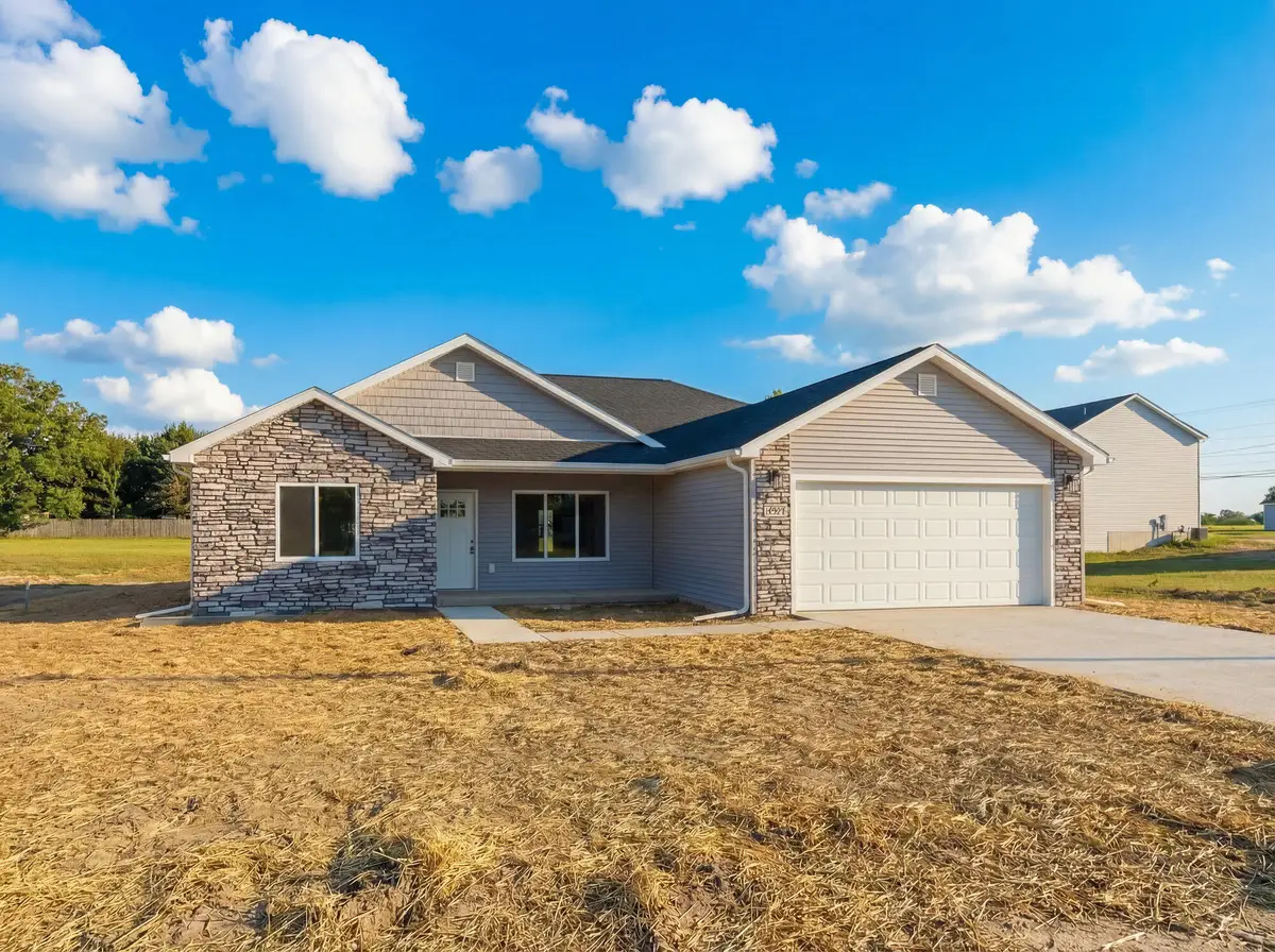 2516 Clinton Way, Jackson, MI 49201 - #1