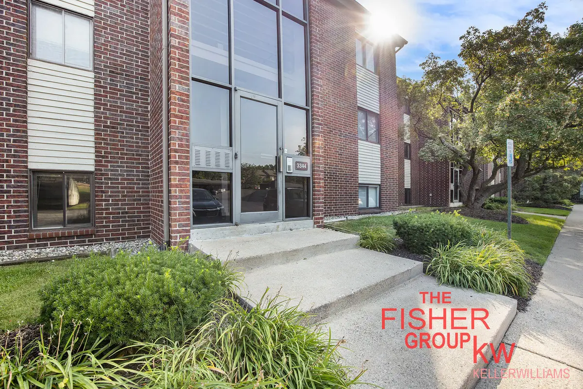 3344 Devonwood Hills Ne #A, Grand Rapids, MI 49525 - #1