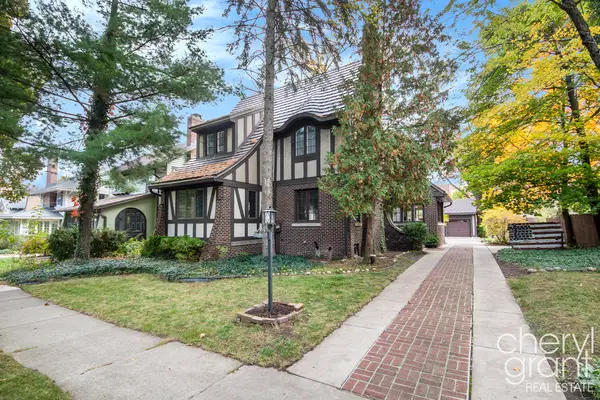 618 Laurel Avenue Se, Grand Rapids, MI 49506