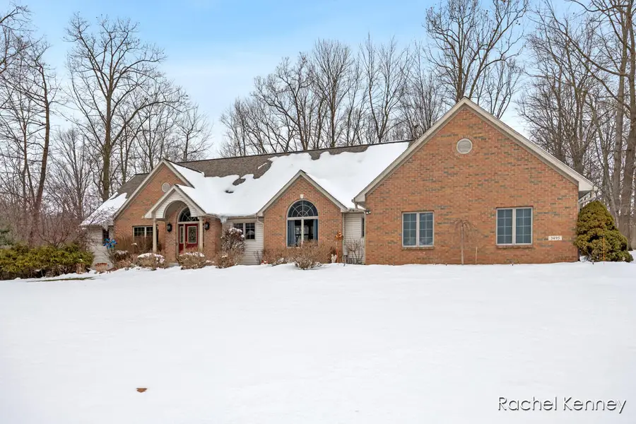 3495 Diamond Ridge Drive Ne, Rockford, MI 49341 - #3