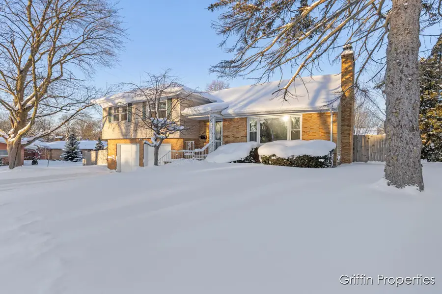 2509 Belknap Avenue Ne, Grand Rapids, MI 49505 - #2